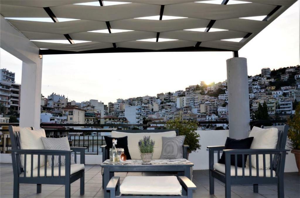 Port View Suites 2 Кавала Екстериор снимка