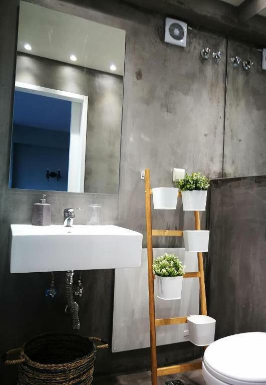 Port View Suites 2 Кавала Екстериор снимка