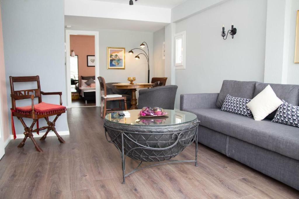Port View Suites 2 Кавала Екстериор снимка